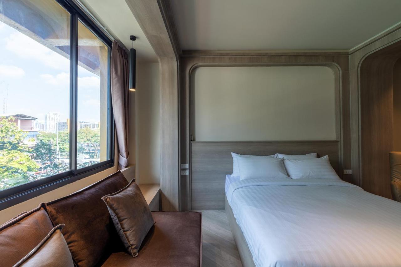 The Spades Private Residence Bangkok Esterno foto