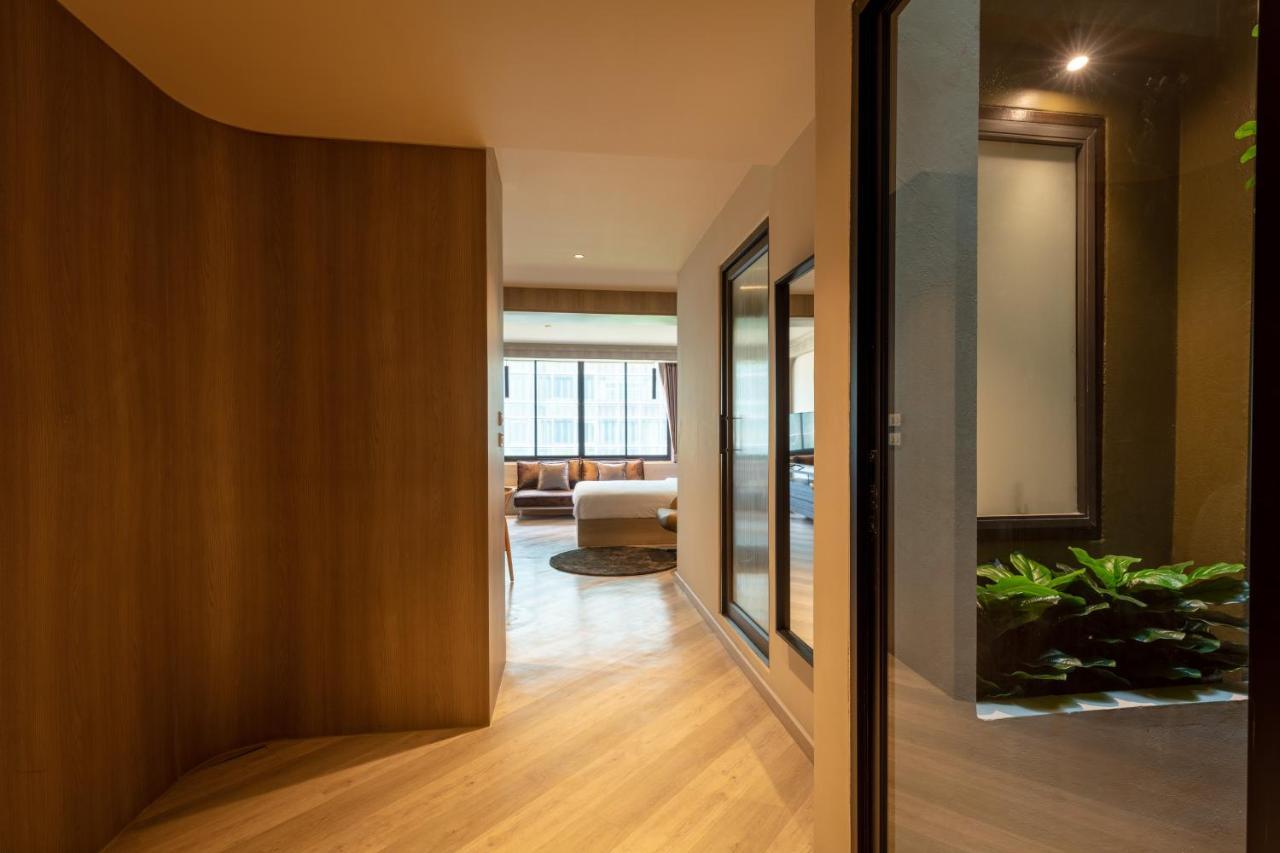 The Spades Private Residence Bangkok Esterno foto