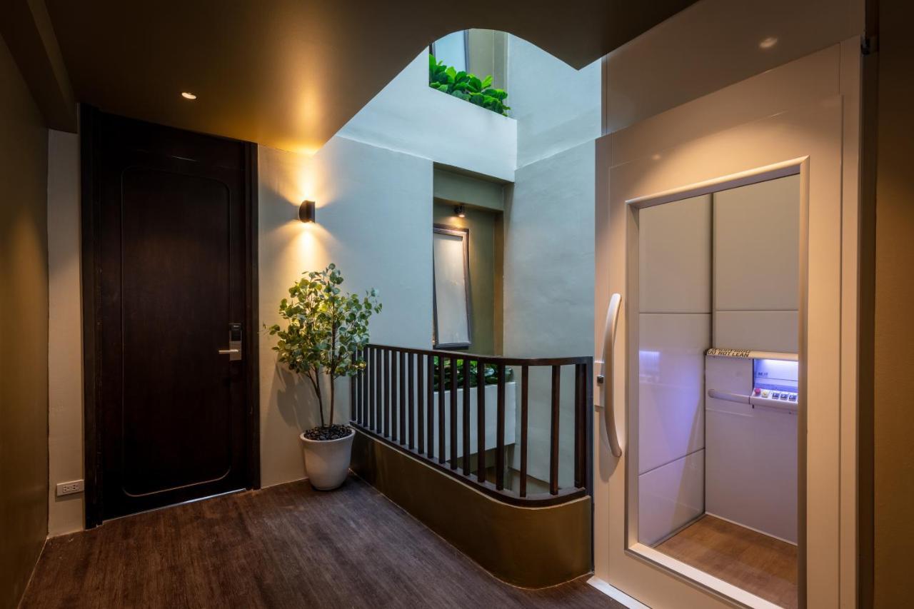 The Spades Private Residence Bangkok Esterno foto