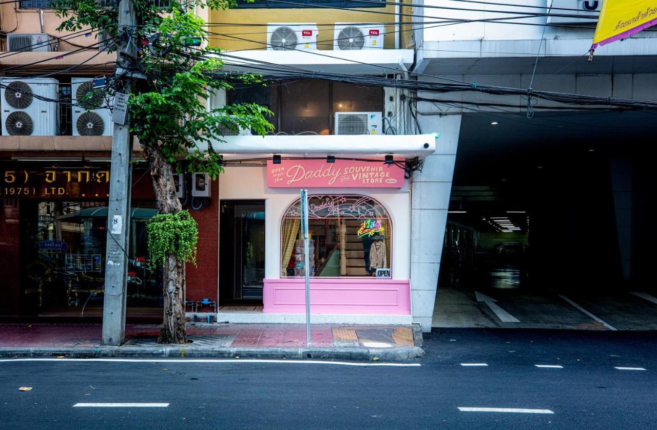 The Spades Private Residence Bangkok Esterno foto